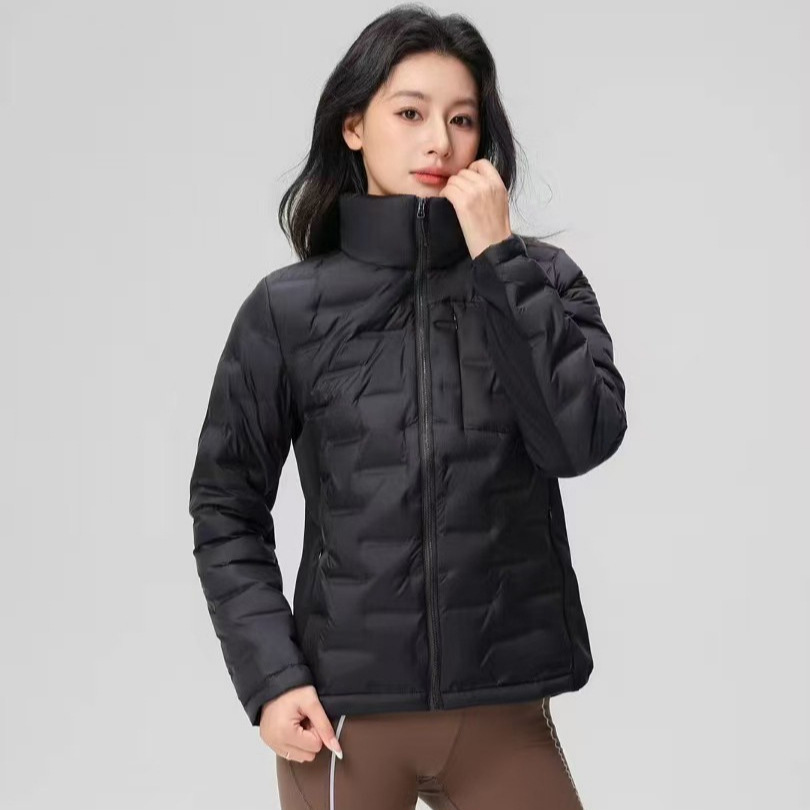 Chaqueta de plumón para mujeres otoño y invierno nuevo tipo 90 de lana ligera y delgada hermosa moda de cuello caliente delgada y gruesa chaqueta corta