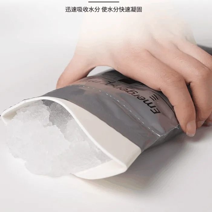 Wholesale Emergency Portable Car Urine Bags for Traffic Jams, Unisex Disposable Urination Device for Adults, Paper for Highway Traffic Jams