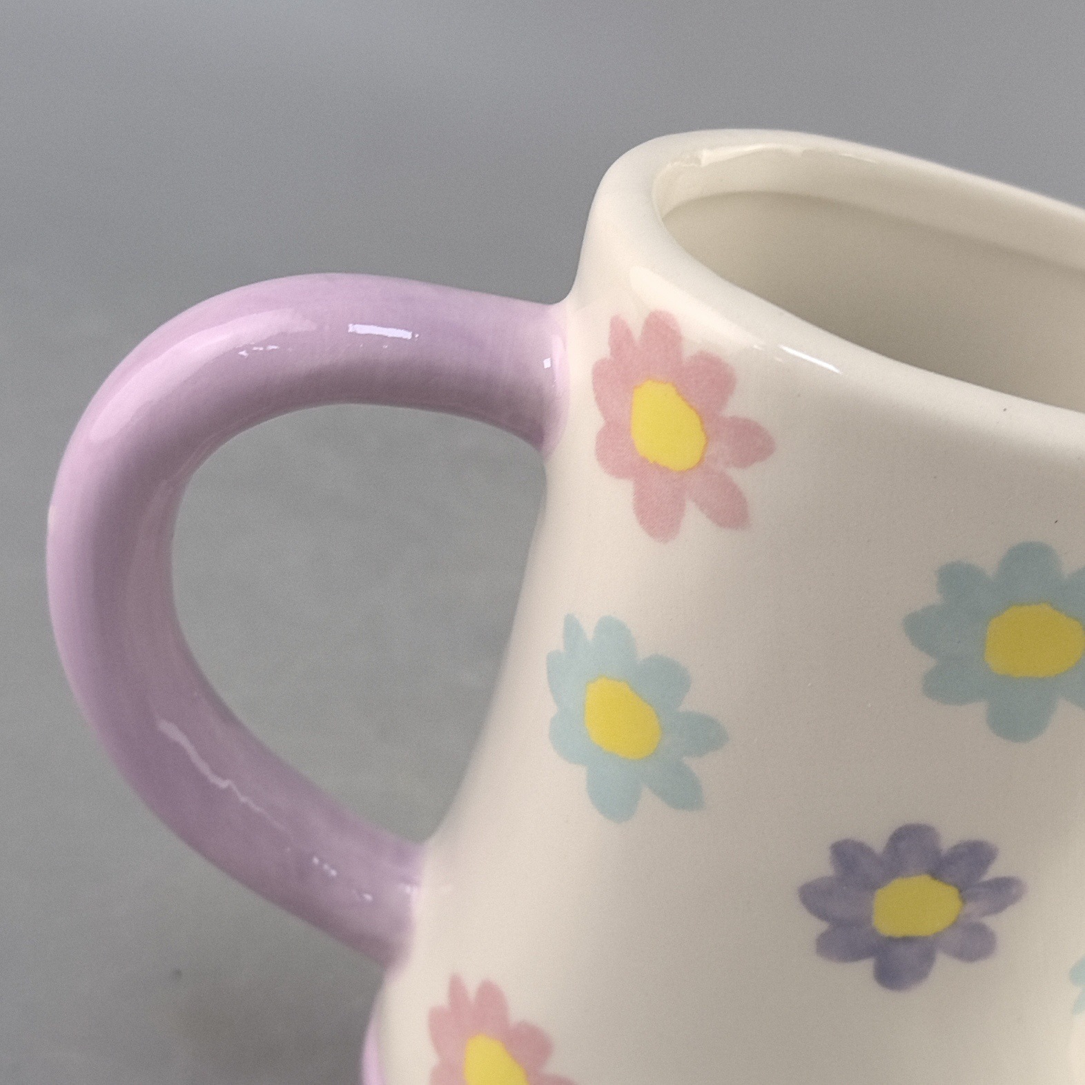 Personalidad creativa lindas botas de flor de cerámica tazas de agua de tazas de calzado de estilo de tazas de cerámica