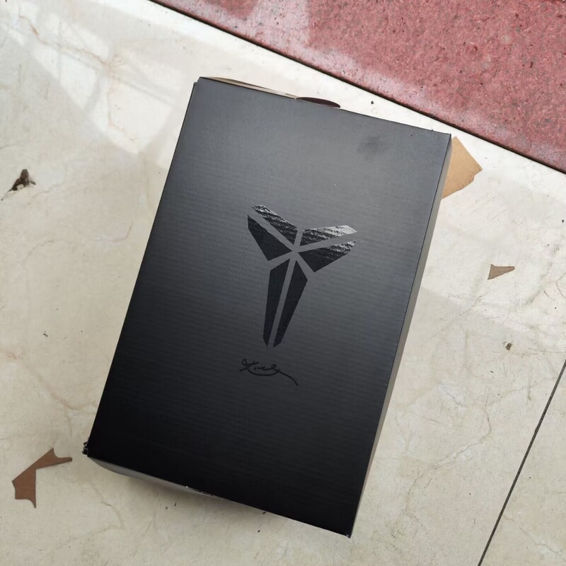 Nike Kobe Shoe Box Carton Packaging Box Environmental Box