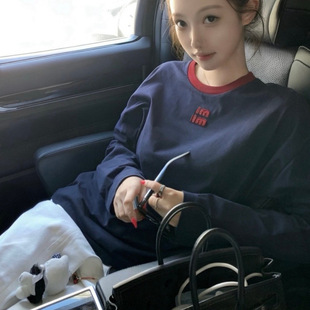 miu������ٴ��|�ЈA�Iײɫ�N������ĸ�L��t���߶�Ů�b��Ʒ�|