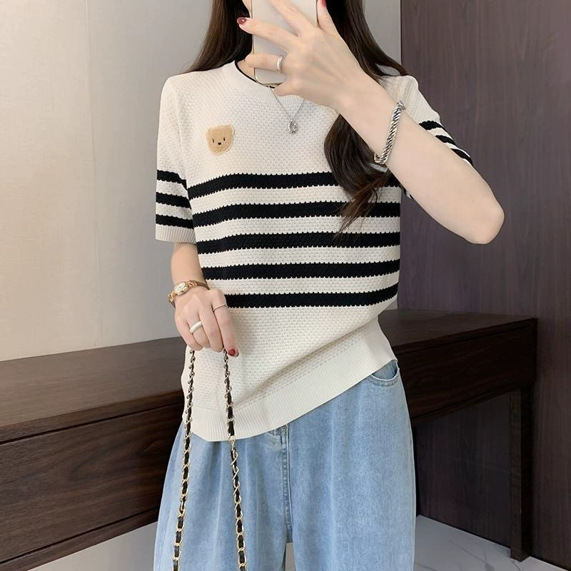 2025 новый летний стиль, молодежный топ с круглым вырезом и полосками для женщин, утягивающий короткий рукав, универсальный трикотаж