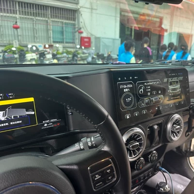 DVD Navigation Wrangler dual-screen models 10-17