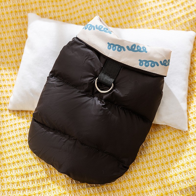 Otoño y invierno perros gruesos calentamiento negro de grafeno negro con sombrero de oro negro chaqueta de plumón gato algodón ropa de perro mascota