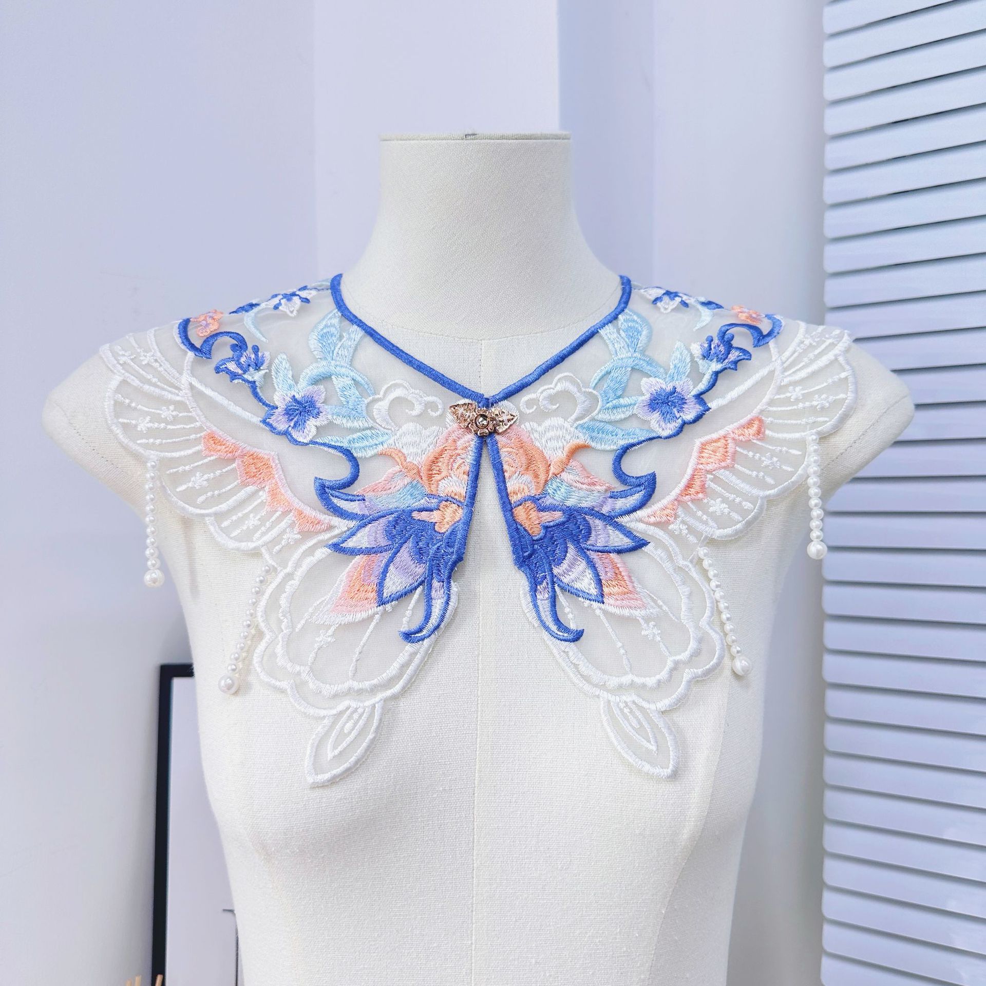 Estilo antiguo colorido bordado trabajo pesado con cuentas borla collar falso mujeres hanfu Maxi vestido a juego collar image 8