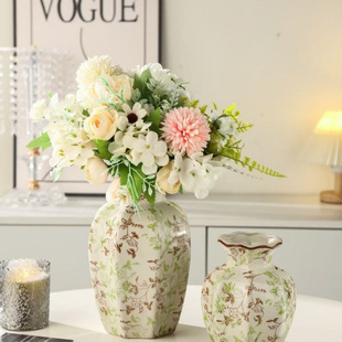 Wholesale Ornaments Chinese Retro Ceramic Home Vase Blue and White Porcelain Living Room Flower Arrangement Decoration Entrance Flowers