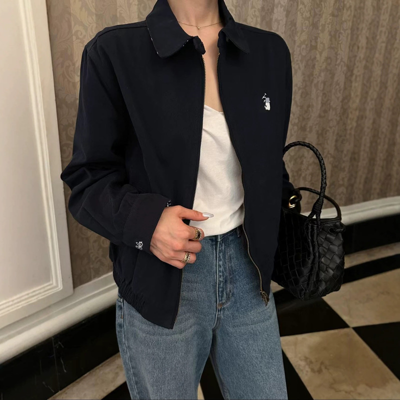 High-end new retro-style jacket with small horse embroidery, patchwork design, French minimalist style, casual lapel collar, and long sleeves High-end new retro-style jacket with small horse embroidery, patchwork design, French minimalist style, casual lapel collar, and long sleeves