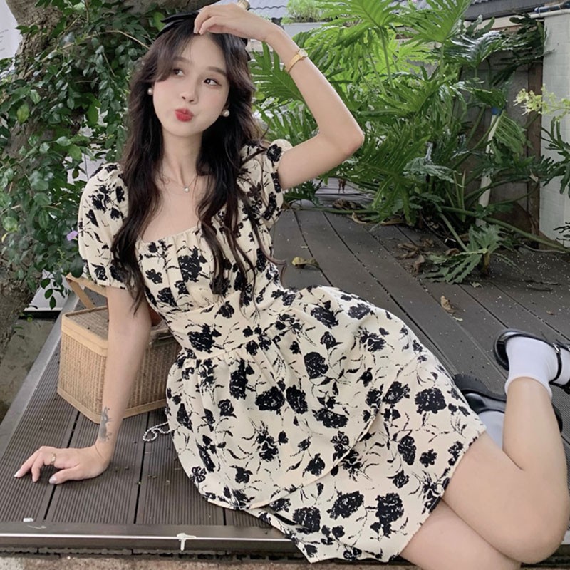 香港の味のレトロなスカートの女性の夏の海辺の休暇のワンピースの仙気の超仙森系の小さい背の花のスカート