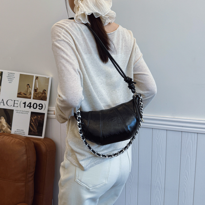 Personalised French Style Dumpling Shoulder Bag For Women_voghion.com