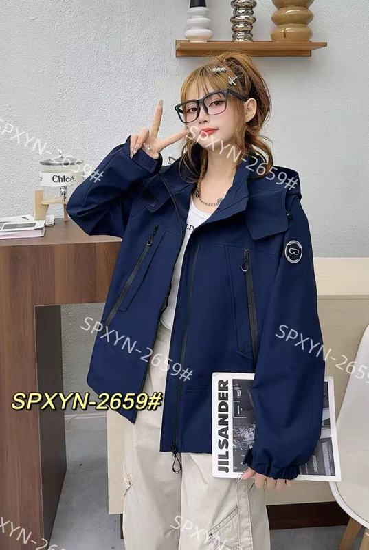 休闲时尚短款连帽冲锋衣工装外套女2025春秋新款宽松百搭洋气夹克|undefined
