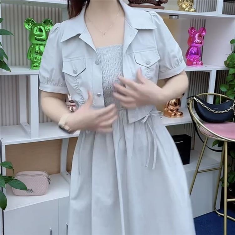 Bộ váy hai mảnh mùa hè gồm áo treo và váy ngắn tay phong cách casual — Hai mảnh màu xanh nước chi tiết 4