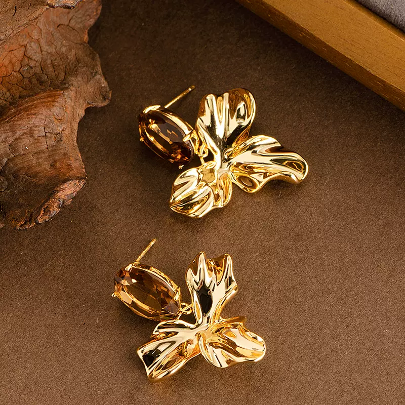 S925银针时尚不规则花朵镶钻锆石耳环女气质百搭高级感镀真金耳饰