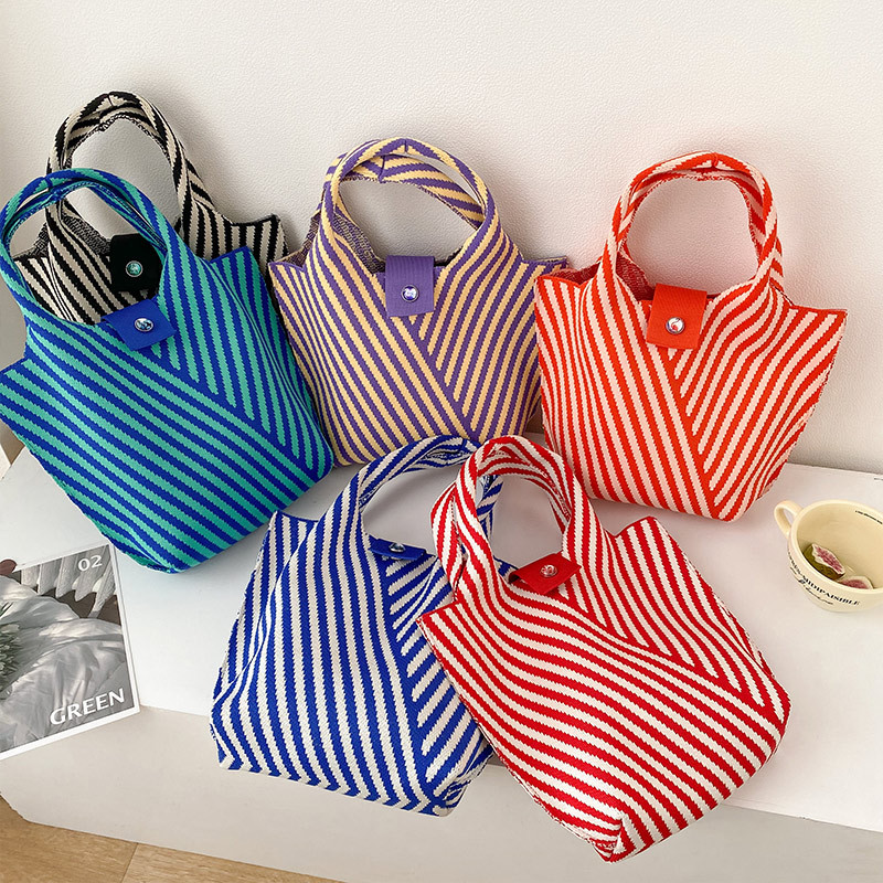 Women's Small Polyester Stripe Vintage Style Classic Style Open Bucket Bag display picture 1