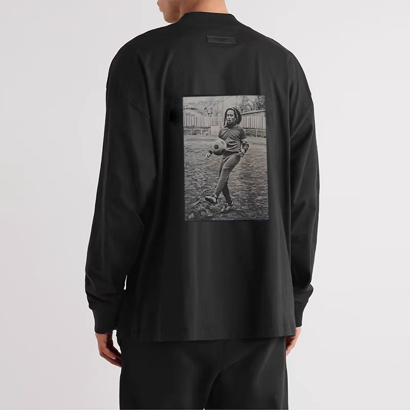 Essentials Co-Branded Three-Stripe Football Character Print Sweatshirt, Unisex Long-Sleeve Cotton Base Shirt T-Shirt