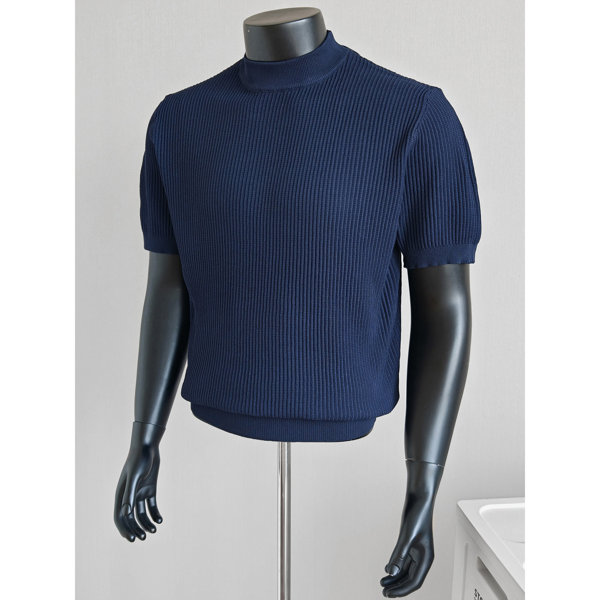 Camiseta de punto de manga corta camiseta hombre Henry delgado y delgado color sólido viejo viento de hielo seda fábrica transfronteriza al por mayor
