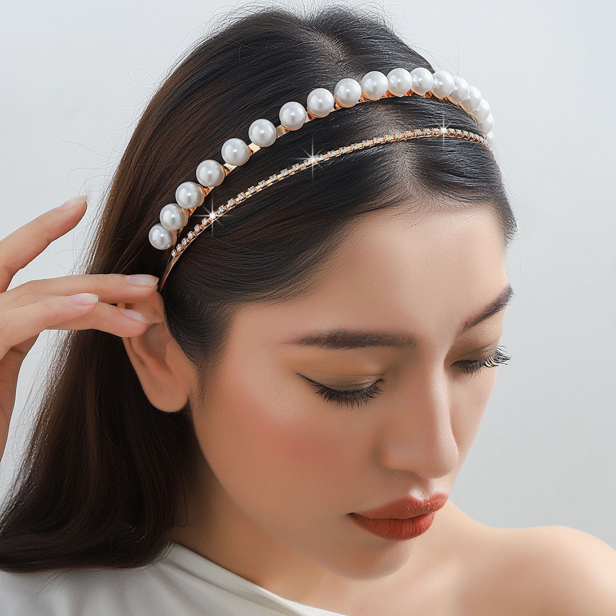 Nueva versión coreana de joyas para el cabello de diamante de perla doble cinturón de cabello de novia simple cinturón de cabello de personalidad europea y americana joyas para el cabello dulce
