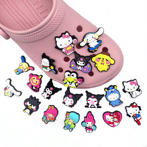 Sanrio Snoopy Hole Hole Shoes DIY Shoe Buckle Shoe Flower 3D Cartoon Cinnamon Dog Kurumi Shoe Flower Shoe Decoration Accessories Cro 