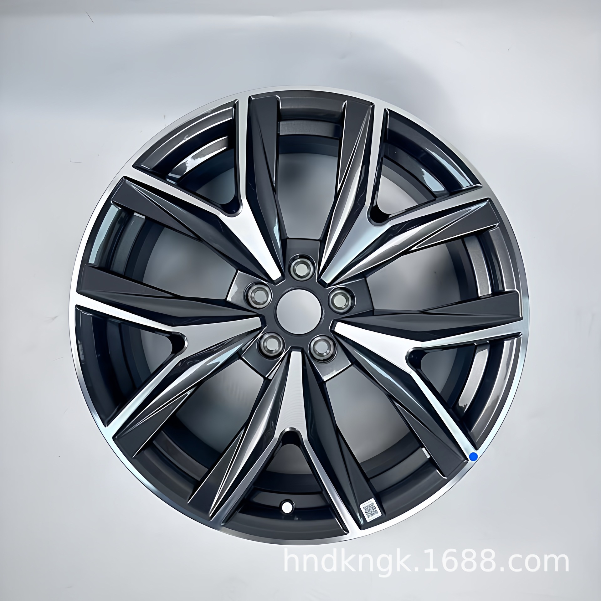 Suitable for Xingtu Zhuifeng Chery Tiggo 7 Hub 19inch Original Replacement Matching Aluminum Alloy Steel Rim Wheels
