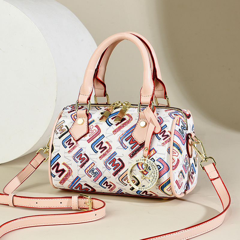 Bolsa de mano de primavera y verano de moda coreana, bolso de hombro de mujer, bolso de hombro de mujer, nuevo bolso grande. image 1