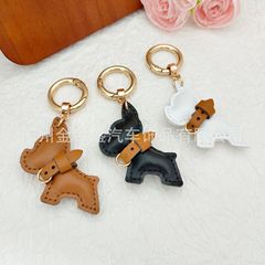 新型ファッションクロスボーダー漫画法斗子犬車のキーホルダーかわいい風カップルのキーホルダー