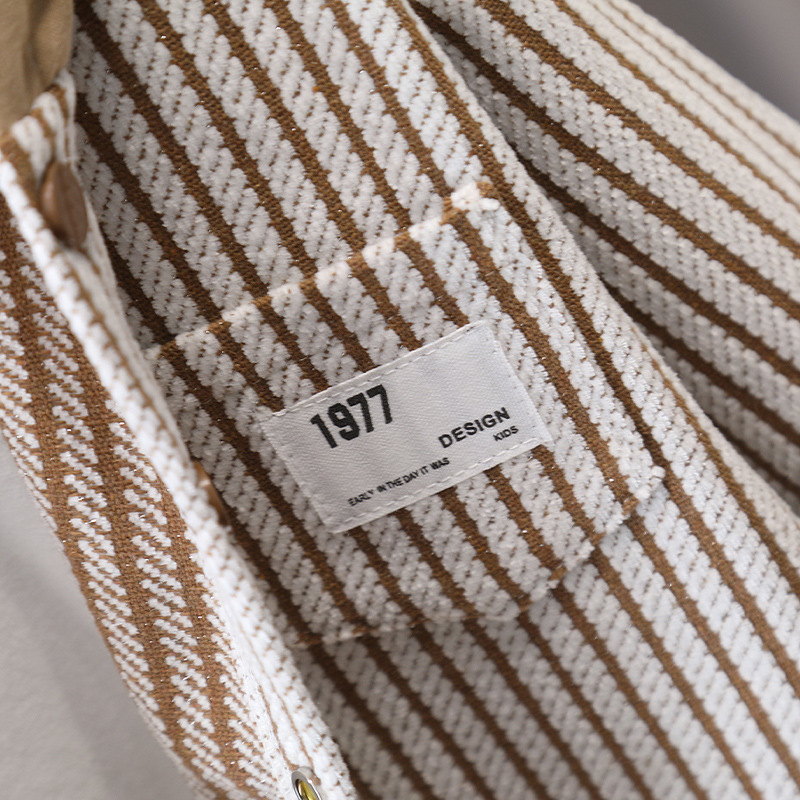 7636 Chaqueta con capucha para niños Camisa a rayas de primavera y otoño de estilo occidental 2025 nueva camisa de manga larga para niños de primavera