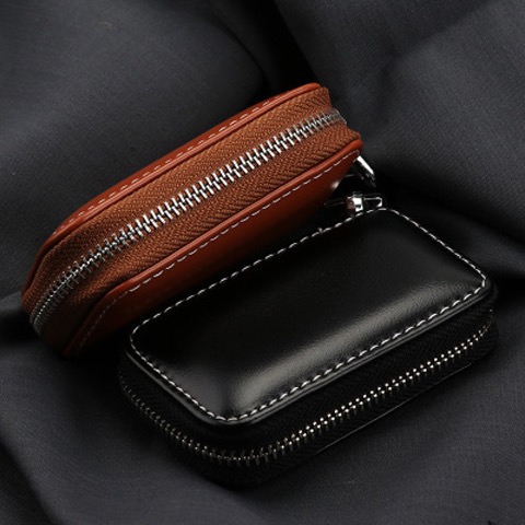 Suitable for Toyota Corolla Camry Crown Ralink Reiz Highlander Rav4 Leather Car Key Bag