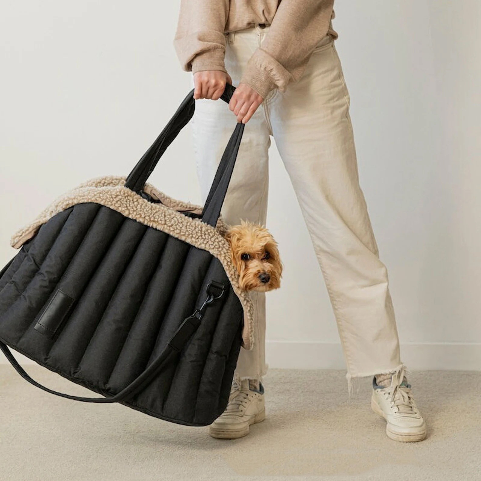 Negro M( 61*28*20cm)