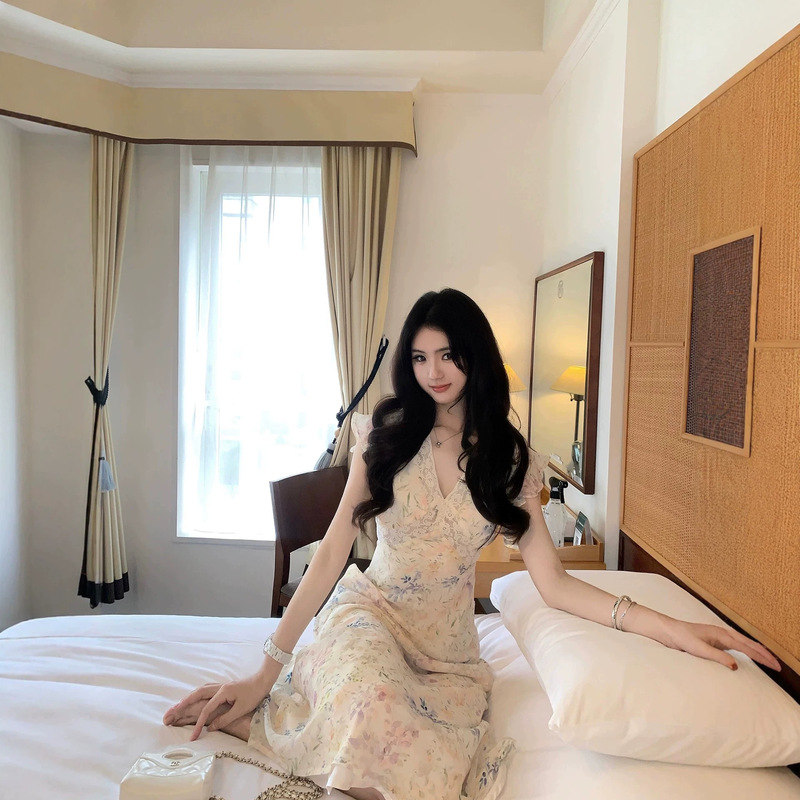 Famouswang Summer New Style French Lace Splicing Ruffles Gentle Floral Long Dress and Short Skirt Dual Versions