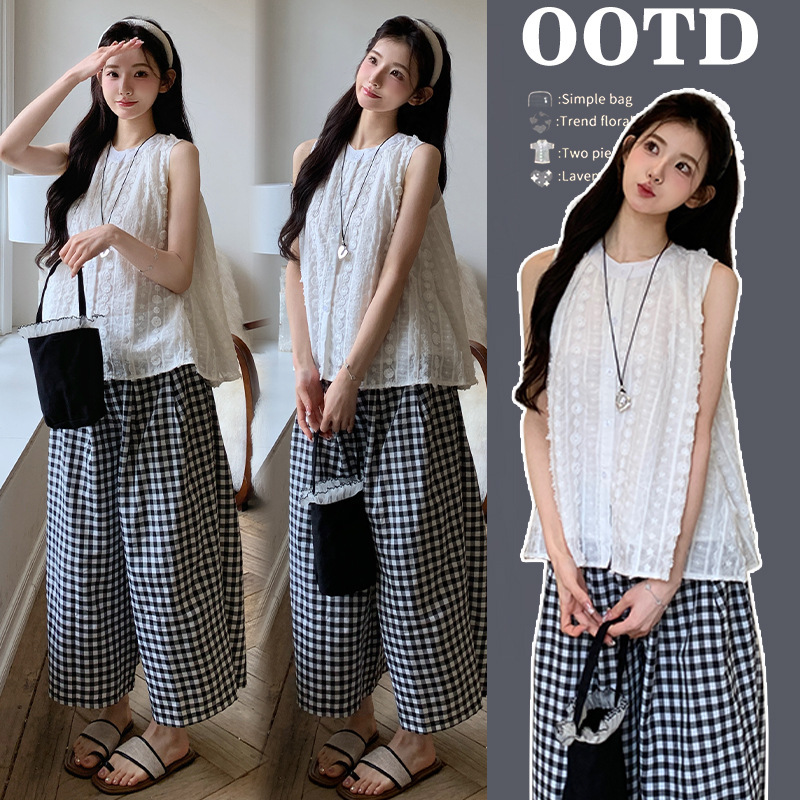 Real Shot of Pregnant Women's 2025 Summer Style 2-Piece Fashionable Summer Dress Sleeveless Wide-Leg Pants Suit