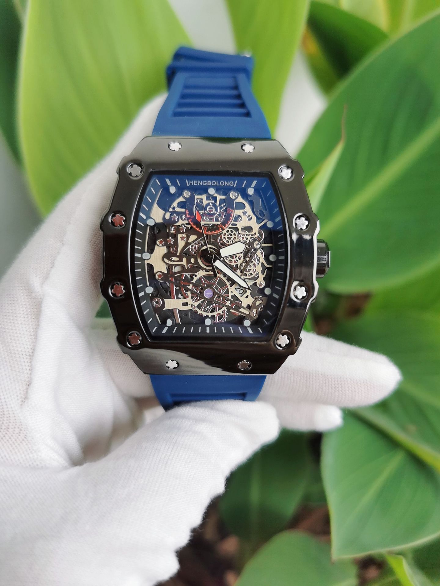 Popular Wine Barrel Shaped Fashionable Mechanical Layered Photosensitive Surface Bright Shell Men's Watch Watch_voghion.com