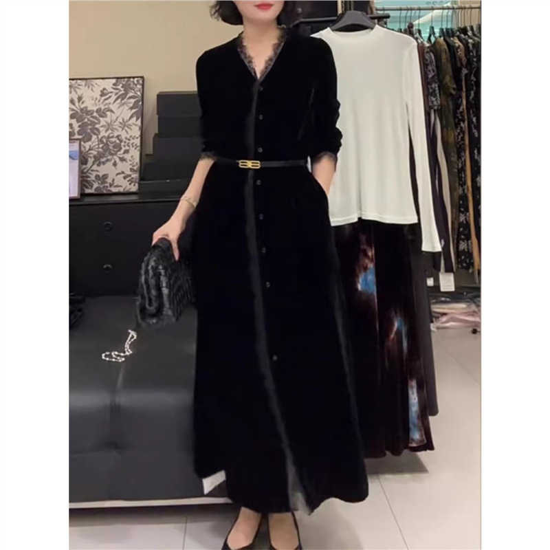 2756 French Black Velvet dress Autumn Women's New Light Luxury High-end Formal Occasion Slimming