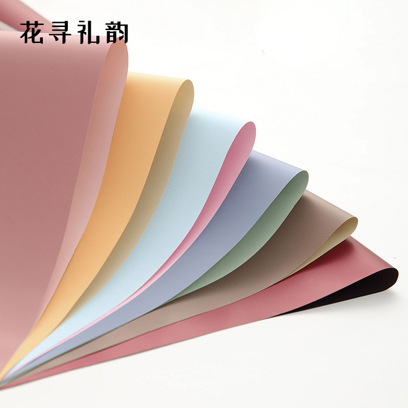 Dos caras de papel de embalaje de flores de doble color, material de florista, material de papel de embalaje de flores impermeable, papel de embalaje de flores en stock