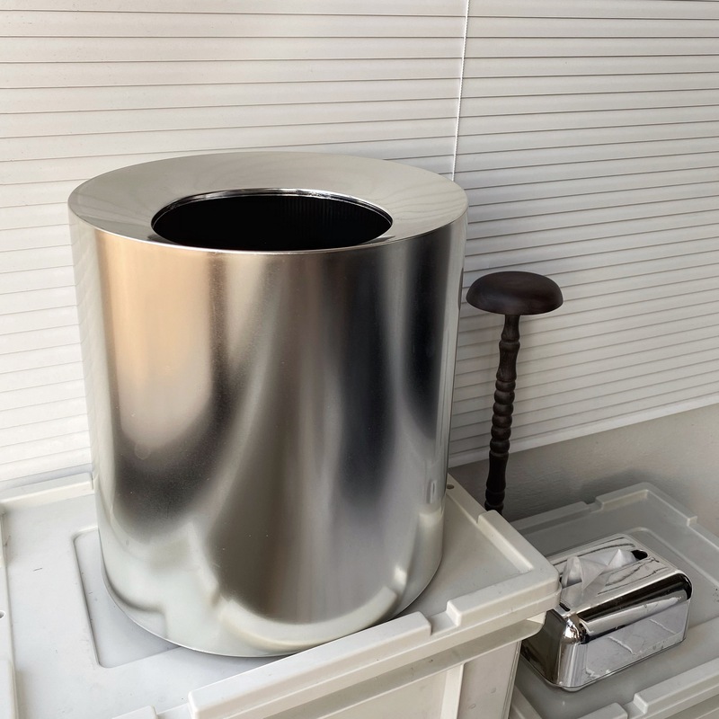 silver Space Plating Trash Bin Home Bedroom Office Trash Vintage Fashionable Storage Bucket silver Space Plating Trash Bin Home Bedroom Office Trash Vintage Fashionable Storage Bucket