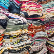 库存毛毯处理毯子特价法兰绒珊瑚布料加厚绒布冬天清仓货源超柔软