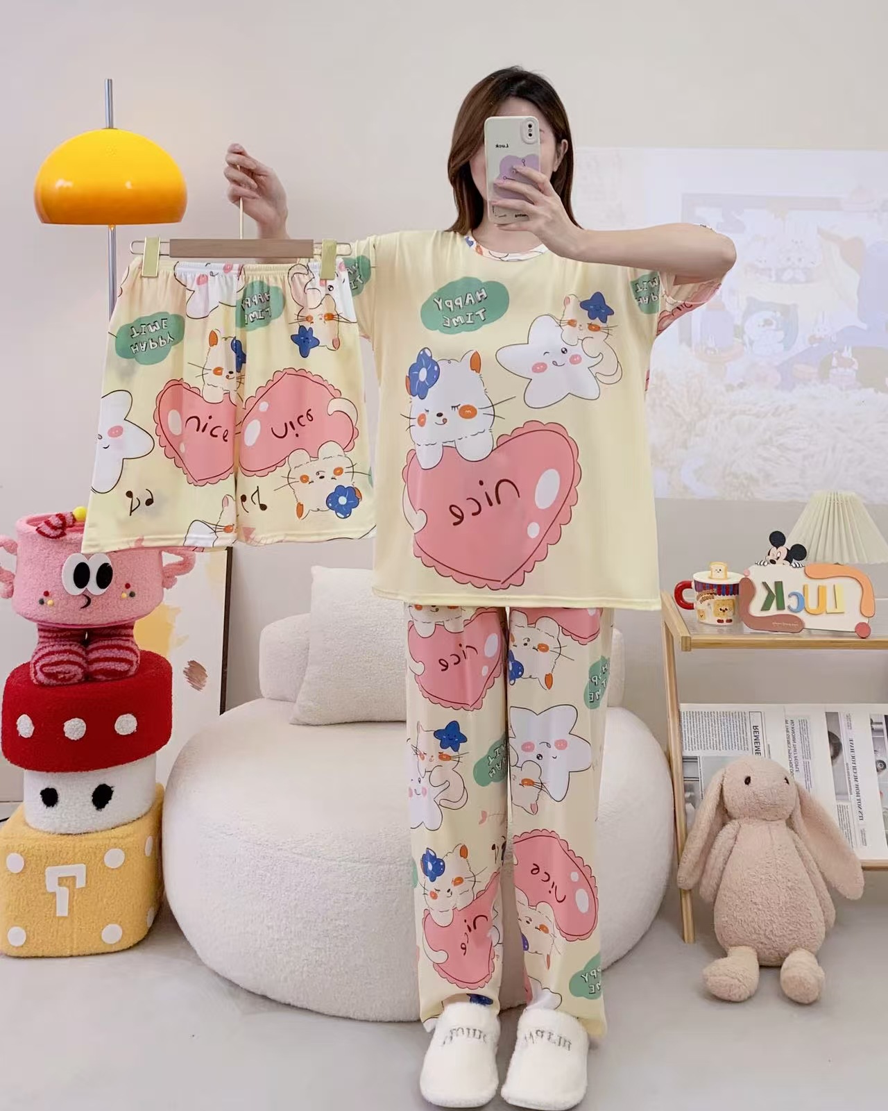 Pijamas de verano transfronterizos pijamas de leche de seda de tres piezas set de dibujos animados comercio exterior ropa para el hogar pantalones de mangas cortas lindos