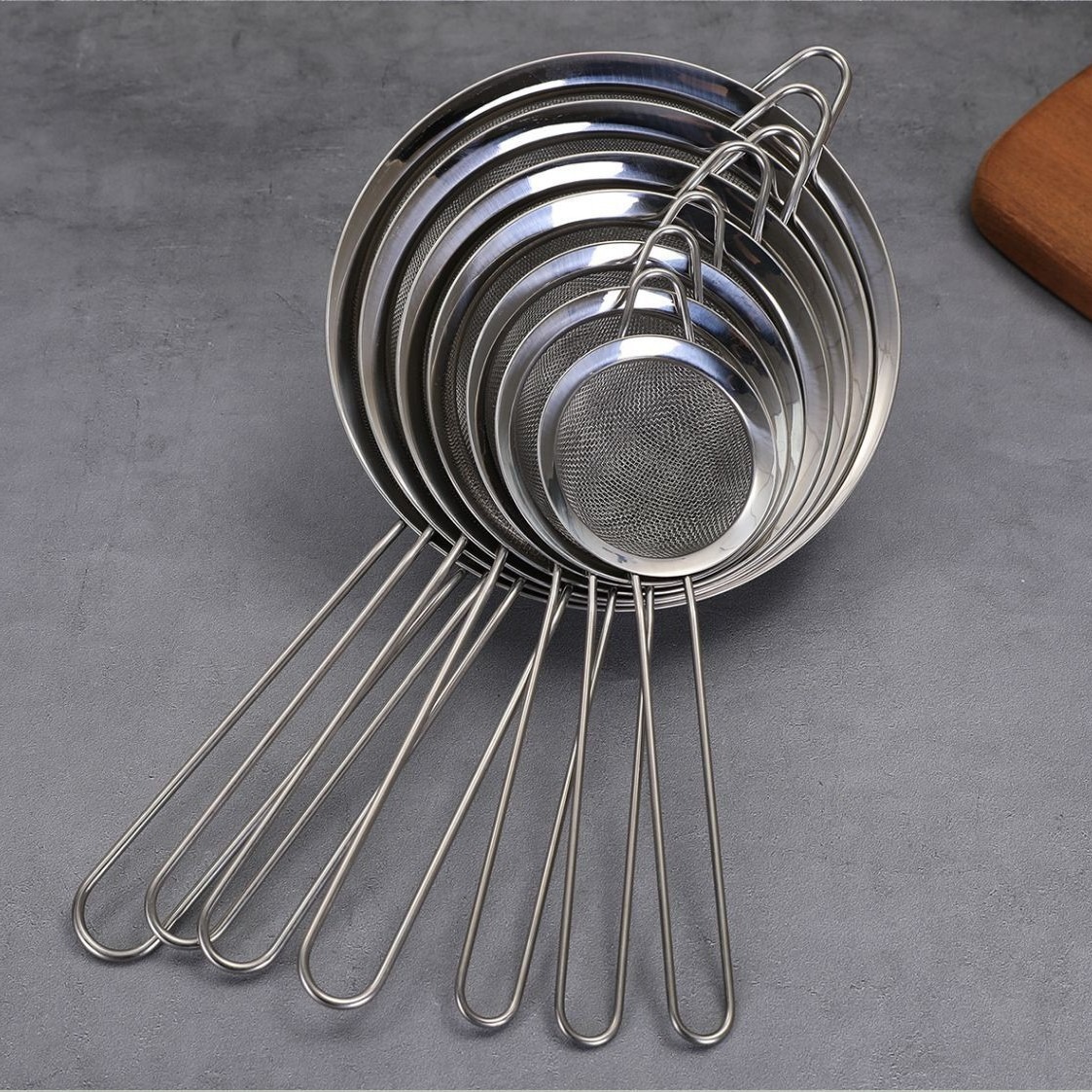 Fabricantes al por mayor cucharas de acero inoxidable cucharas de grilla de aceite cucharas de grados de alimentos cucharas de pesca cucharas de cocina domésticas