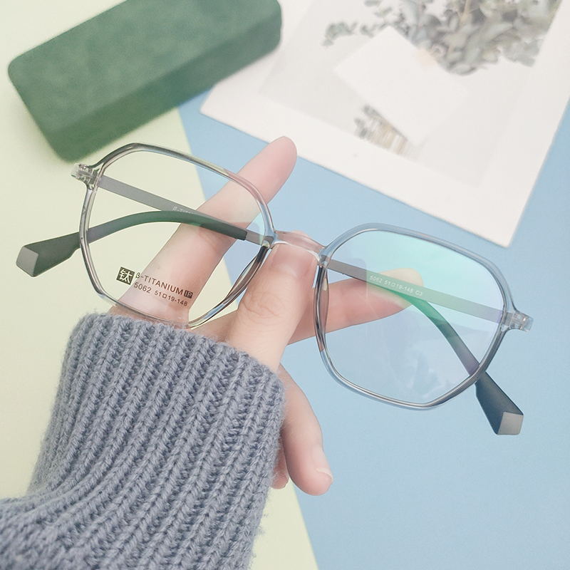 C3-gray frame