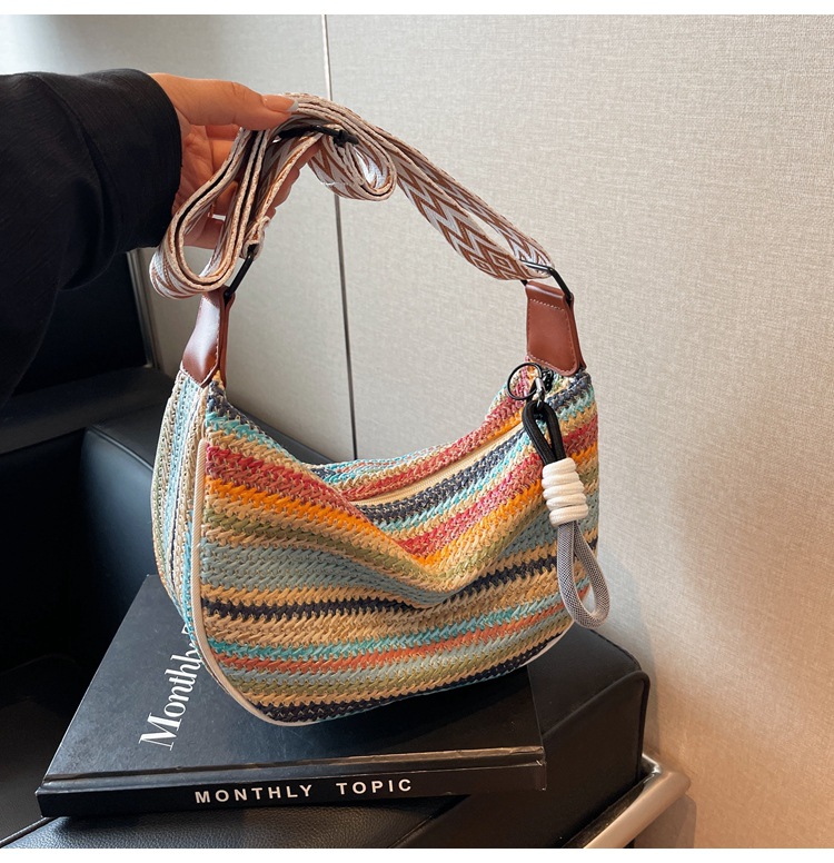 Grass for women with large capacity 2024 new summer niche design woven crossbody dumpling beach bag_voghion.com