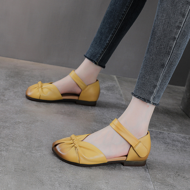 Sandal nữ da bò thật phong cách cổ điển, đế bệt thủ công, mũi nhăn — màu be