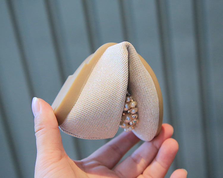 Sapatos de pele para menina estilo princesa com pérolas_voghion.com