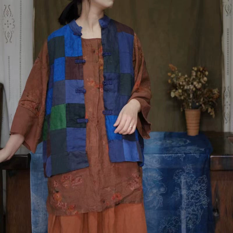 Весенний винтажный льняной лоскутный двубортный жилет на подкладке в стиле грязного нищего 2032 с синей нашивкой.