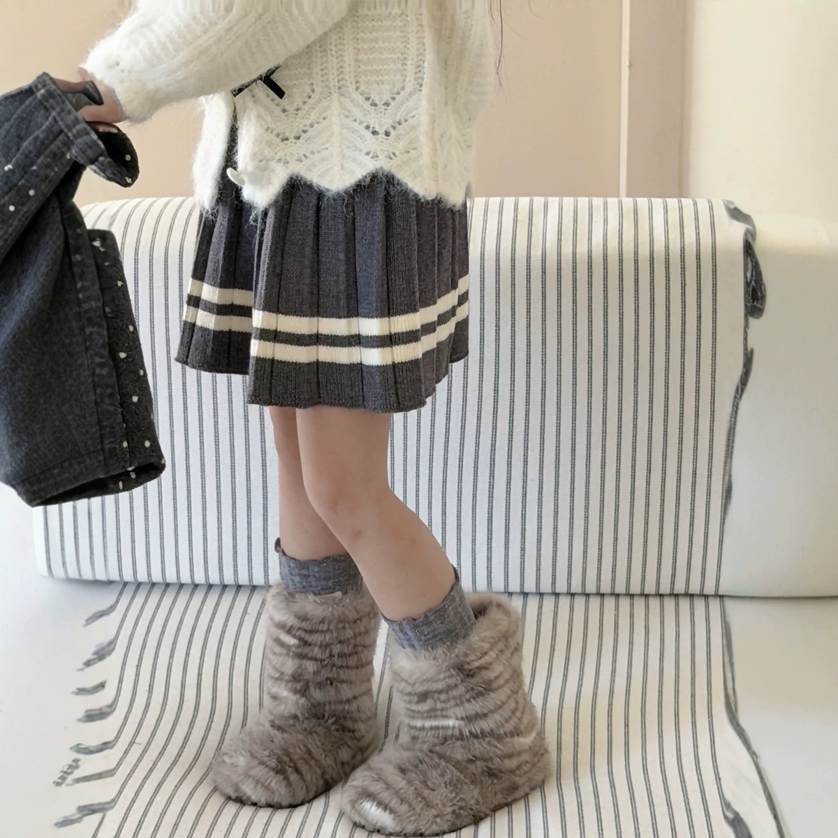 Yuyu Princess Girls' Autumn and Winter New Korean Style Playful Preppy Wool A-Line Skirt JK Short Skirt for Baby Girls