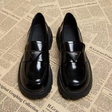 亮皮黑色乐福鞋韩版潮流单鞋女鞋2025春夏新款通勤小皮鞋学生单鞋