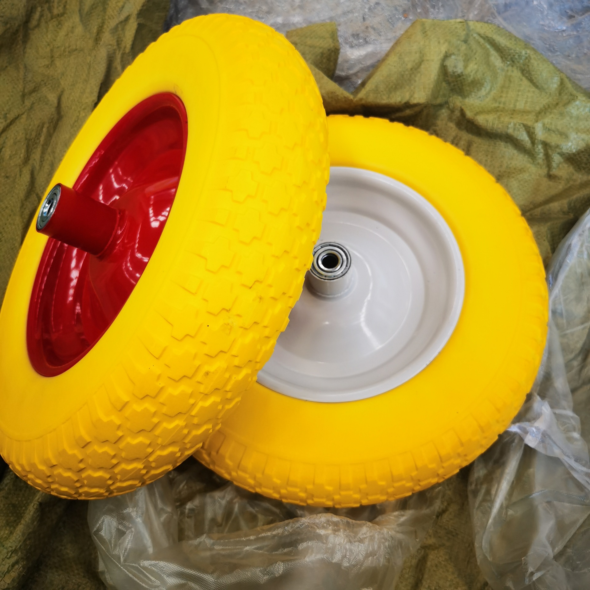 畅销14寸聚氨酯PU发泡轮3.50-8宝石花独轮车轮子FLAT FREE轮胎