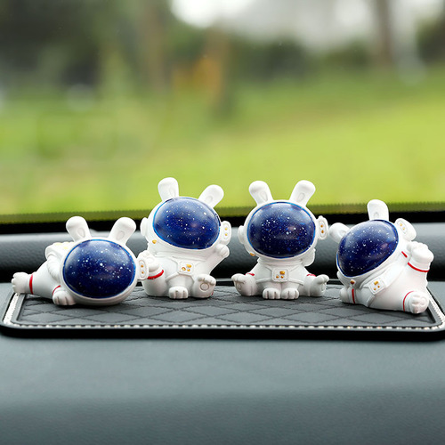 Astronaut Star Rabbit Car Resin Ornaments Car Decorations Center Console  New Car Interiors Wholesale