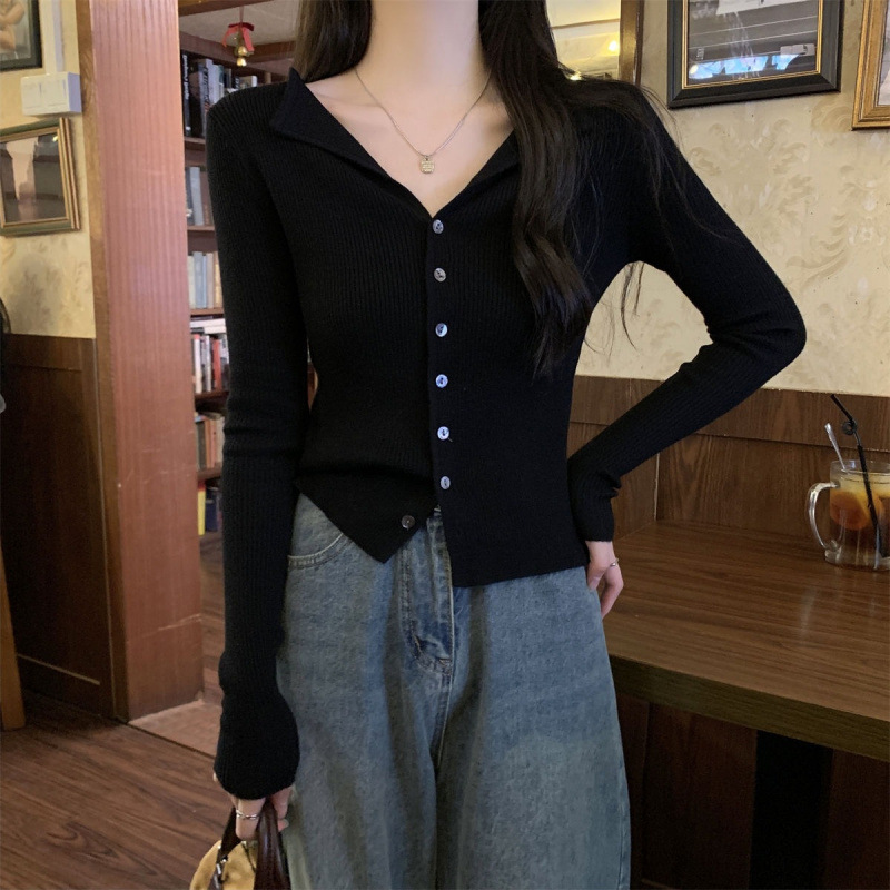검은색