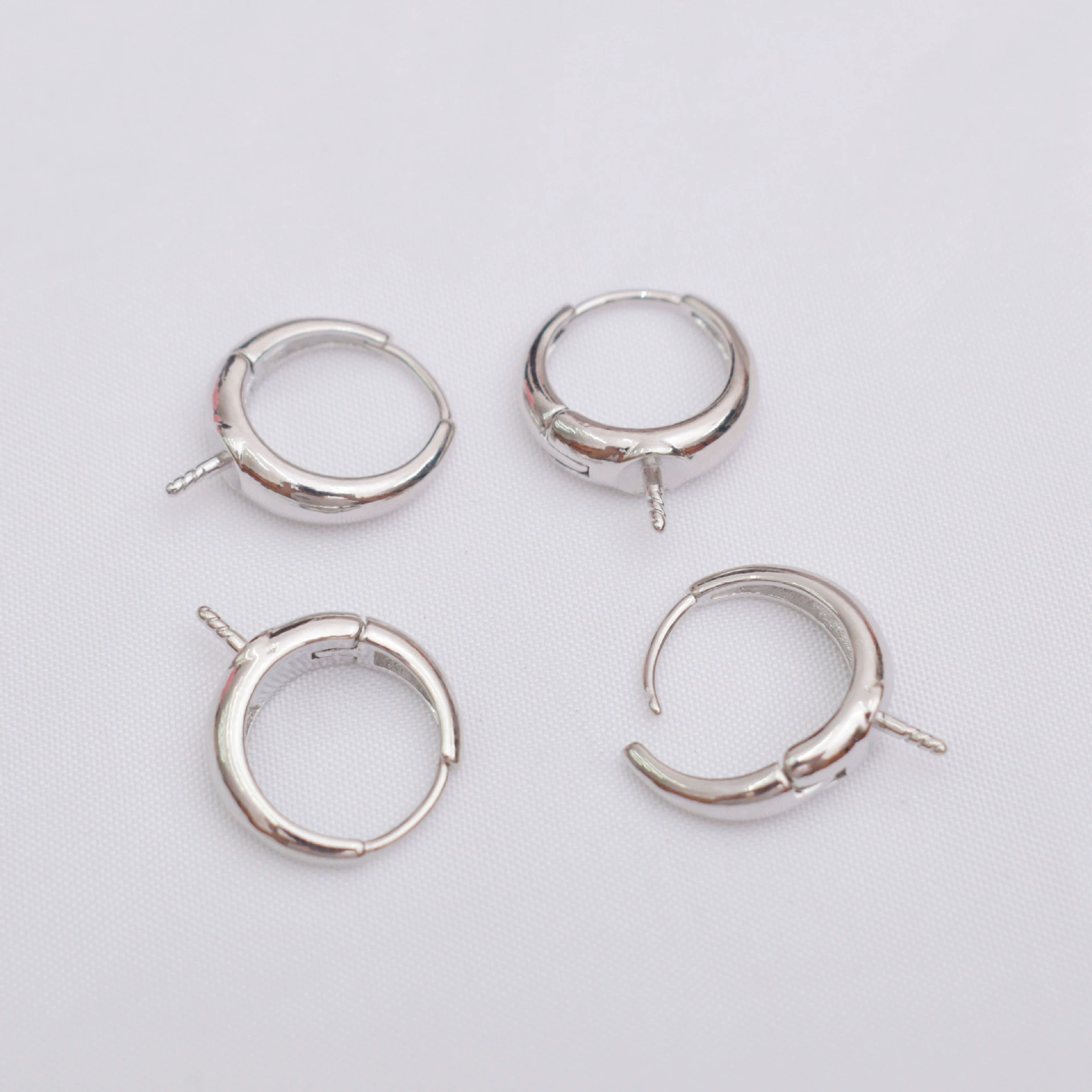 Серьги латунные гипоаллергенные, покрытие 14k золото, корейский стиль, 15 мм, экологичная отделка