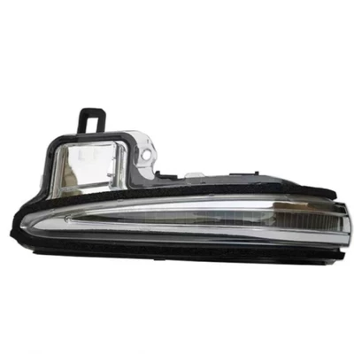 Suitable for Toyota Rav4, Dönmə işıqları