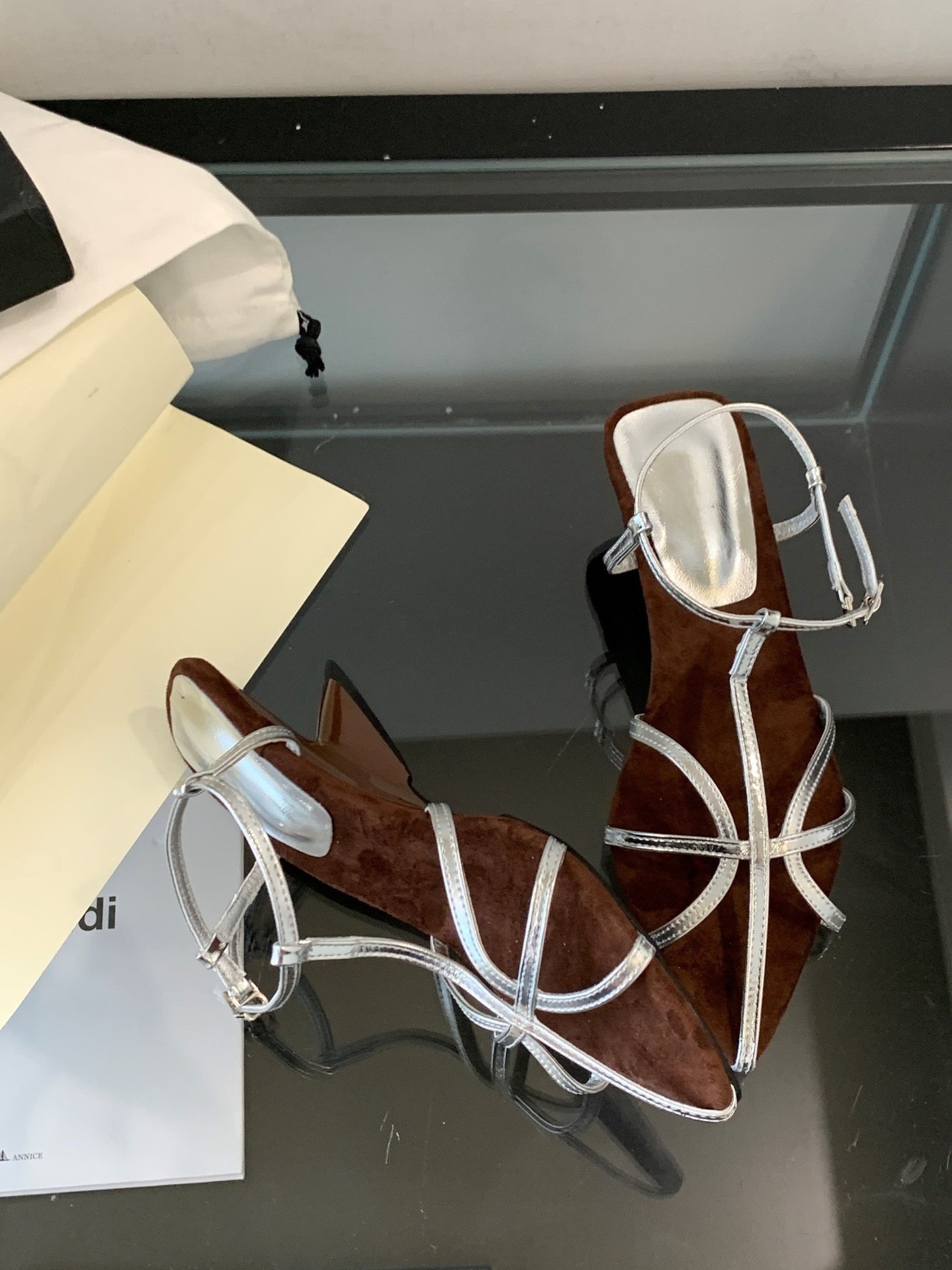 Sandalias de cuña puntiagudas para mujer de superfibra con tacón medio para verano