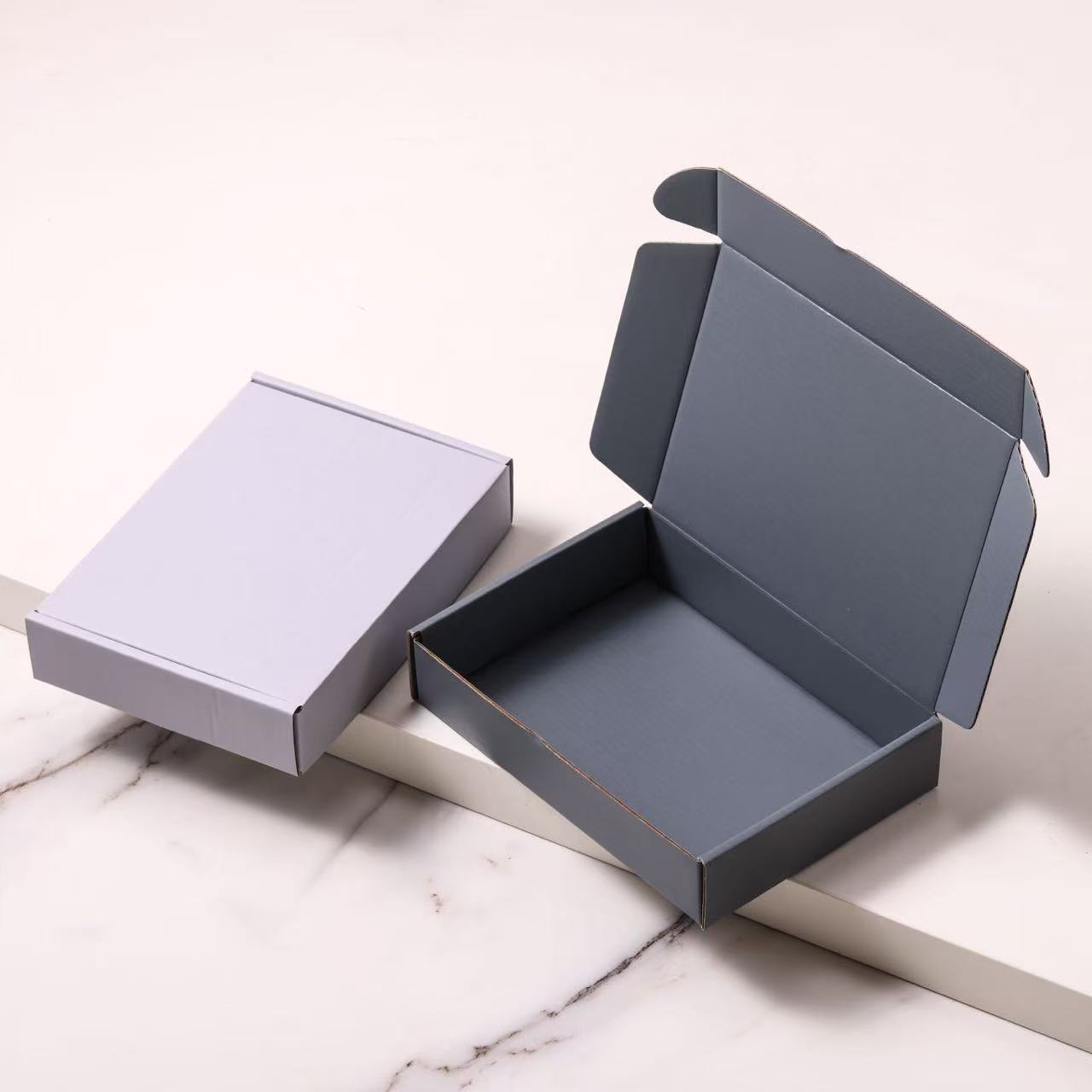 新款特厚灰色飞机盒牛皮纸包装盒彩色印刷打包盒快递专用盒子批发